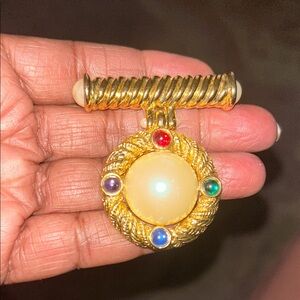 Vintage Gold Brooch with Colorful Gem Accents